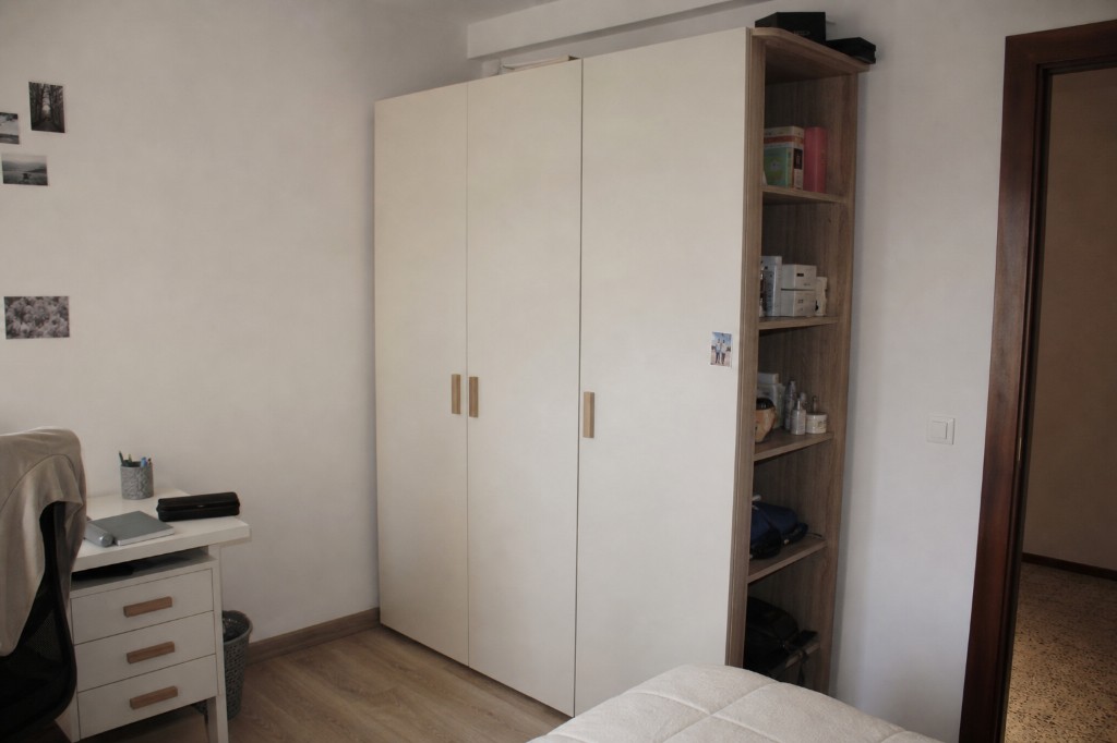 Armario y almacenaje en habitación